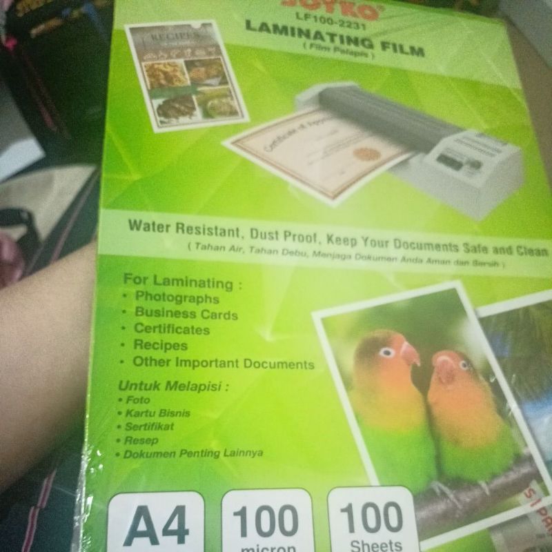 

joyko a4 laminating film (film pelapis) isi 100