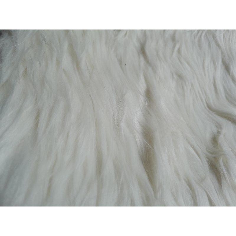 dekorasi bulu sintetis wrn putih