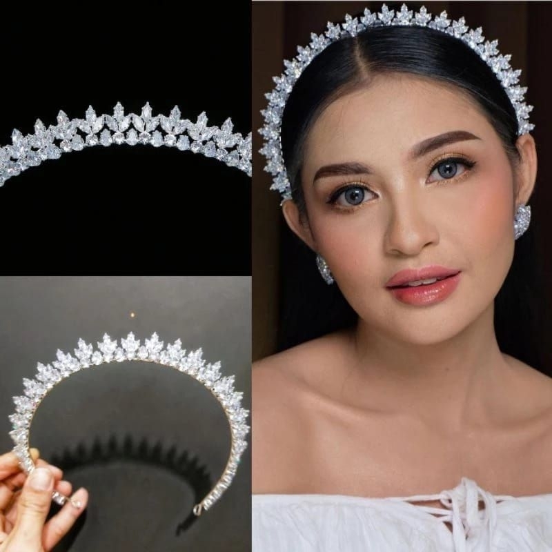 MAHKOTA ZIRCON PANJANG SAMPAI TELINGA