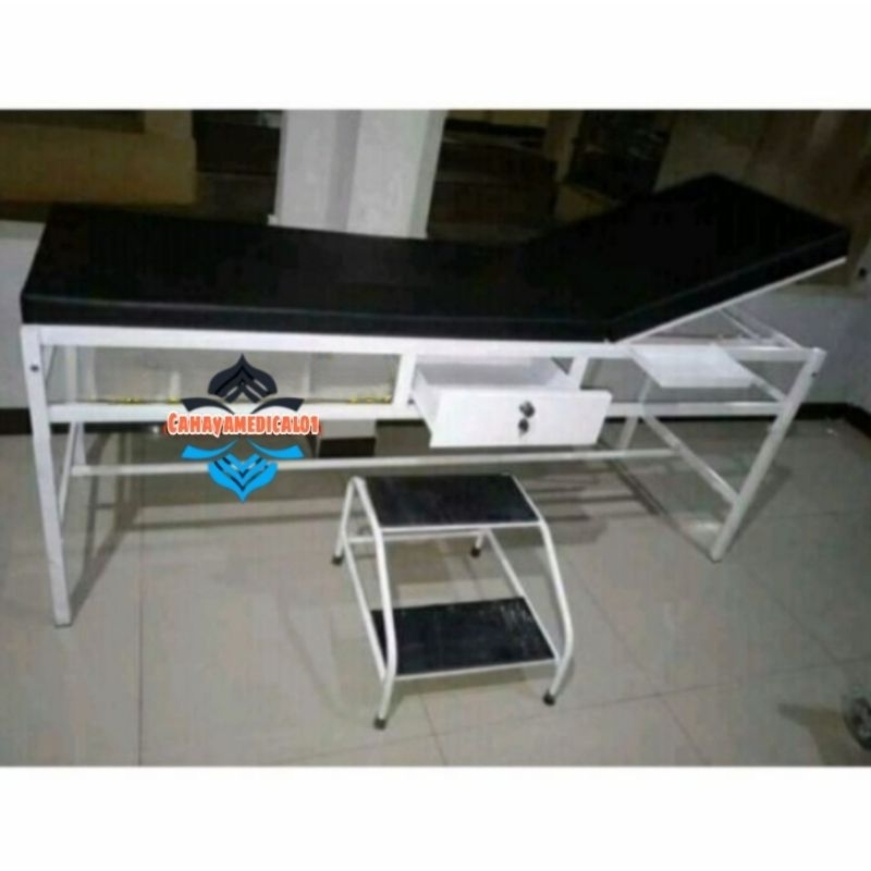 Bed periksa tensi / Meja periksa besi / Bed periksa pasien / Bed pasien