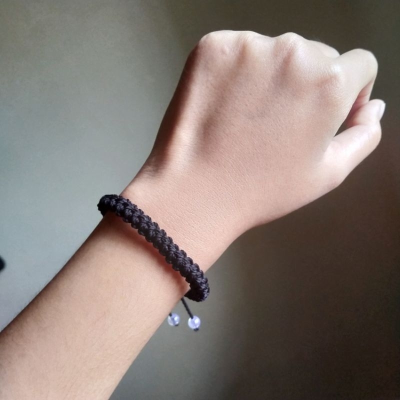 [Liaw Charmbrace] Gelang Benang Rajut | Gelang Tali | Gelang Rajut