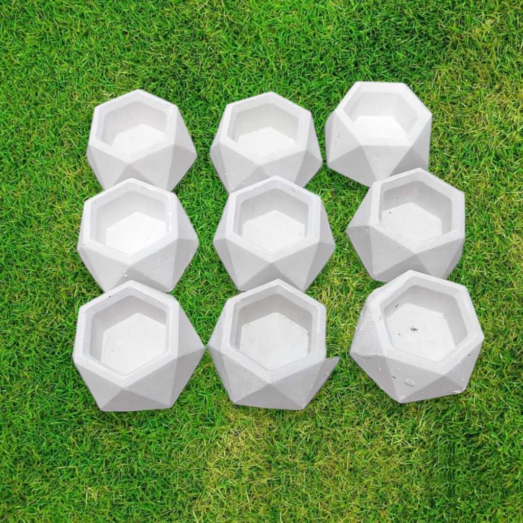 (12 PCS) Lusinan Pot Mini Hexagonal Segi enam / Pot Semen/ Pot Kaktus / Wadah lilin /souvenir hexago