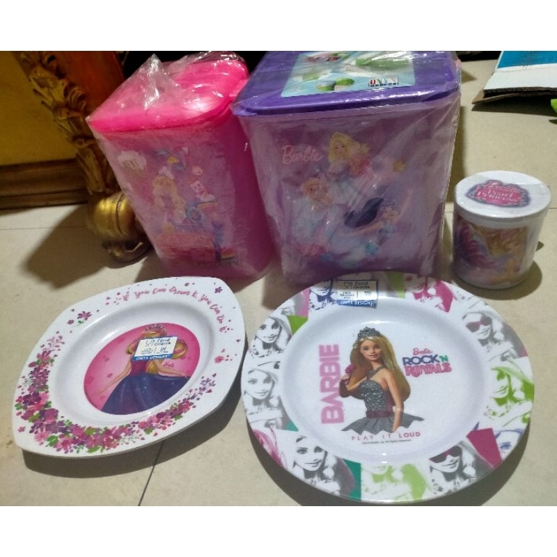 perlengkapan makan Barbie onyx piring/mug/tempat minum/tempat sampah/ Vito box