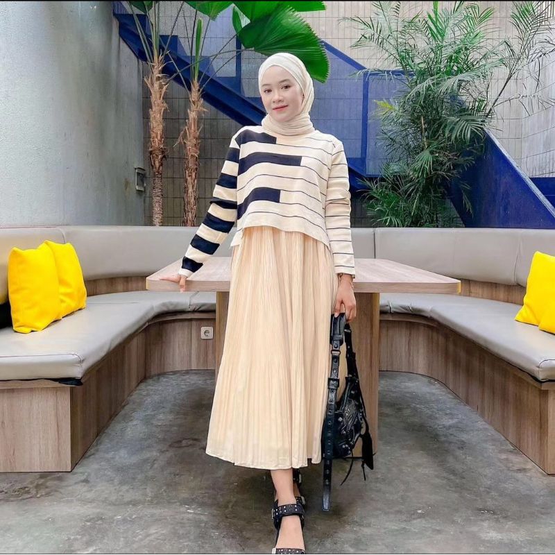 DRESS MIDI IMPORT RAJUT PLISKET TERBARU READY