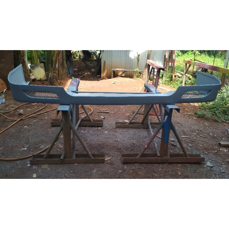 Spoiler/tambahan bemper truk canter elf giga ragasa dyna dutro