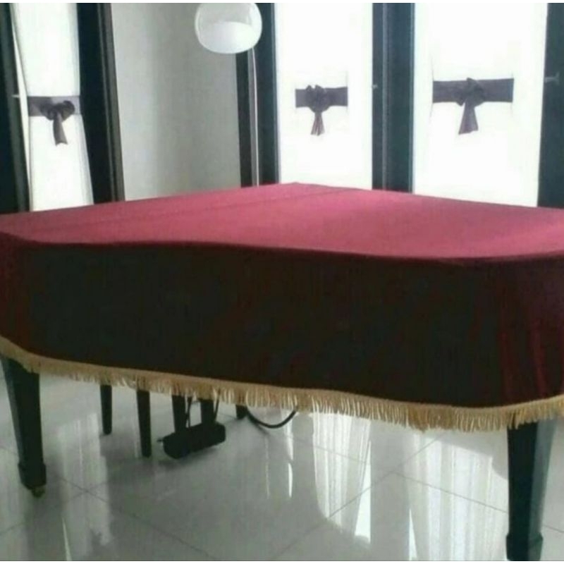 COVER PIANO BABY GRAND YAMAHA/Grand PIANO
