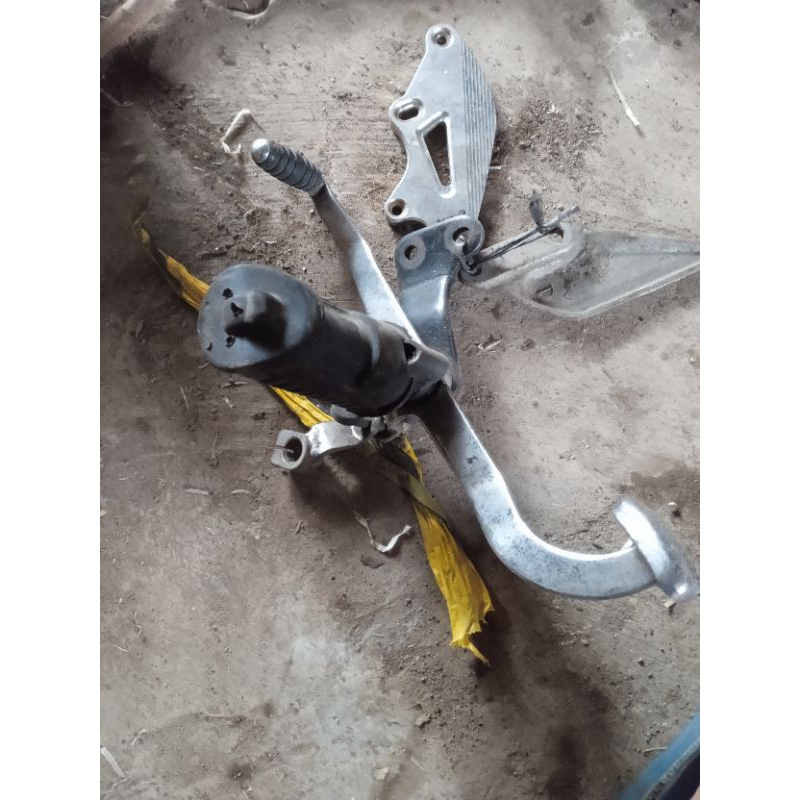 step depan satria Fu original kiri aja