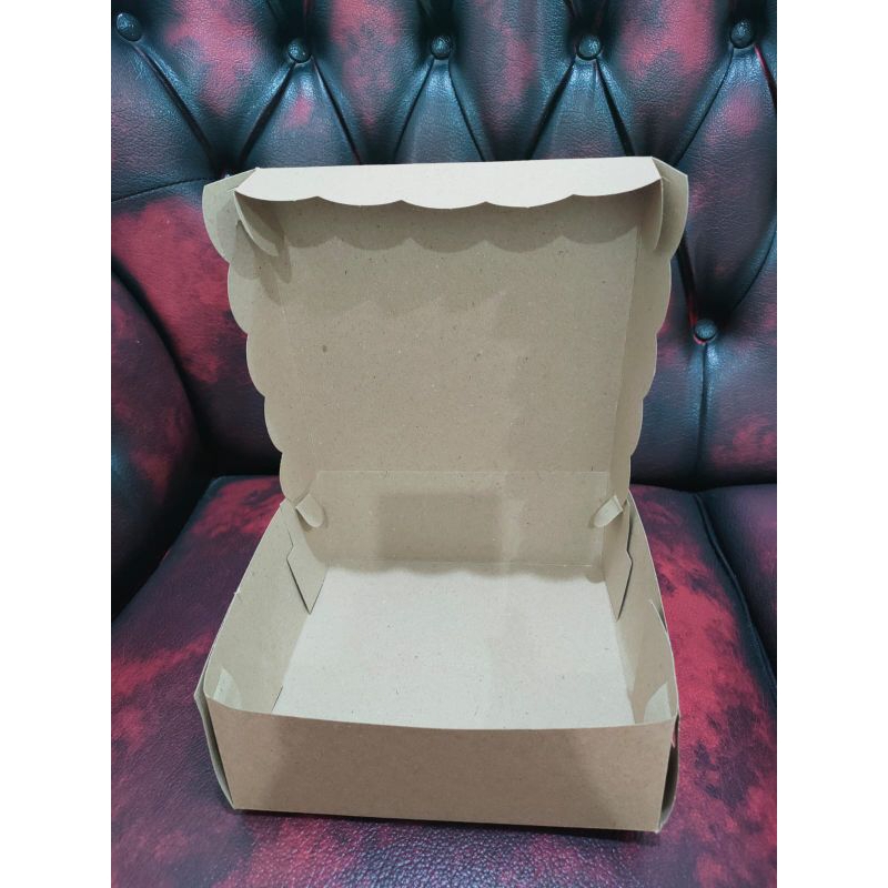 

Kotak dus 20cmx20cm isi 20pcs (KD C)