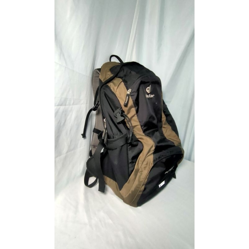 DEUTER FUTURA 22