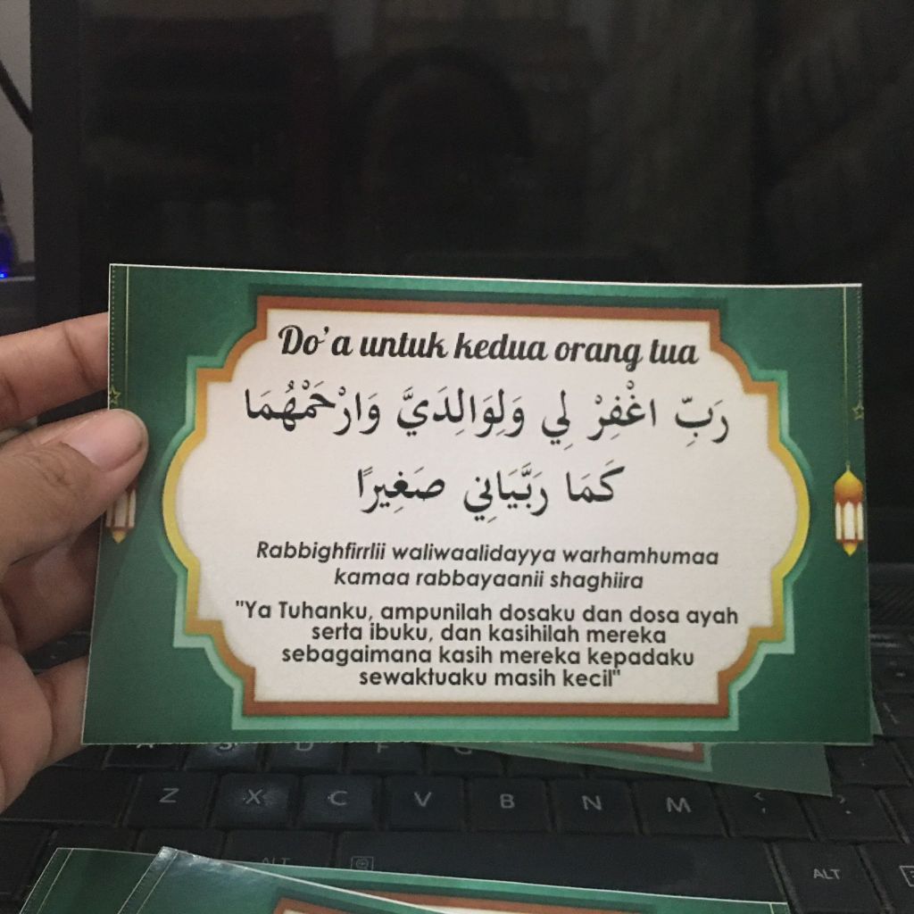 

Stiker label Doa untuk kedua orang tua | Doa memohon anak sholeh | Doa Kebaikan dunia akhirat | Doa harian anak lengkap