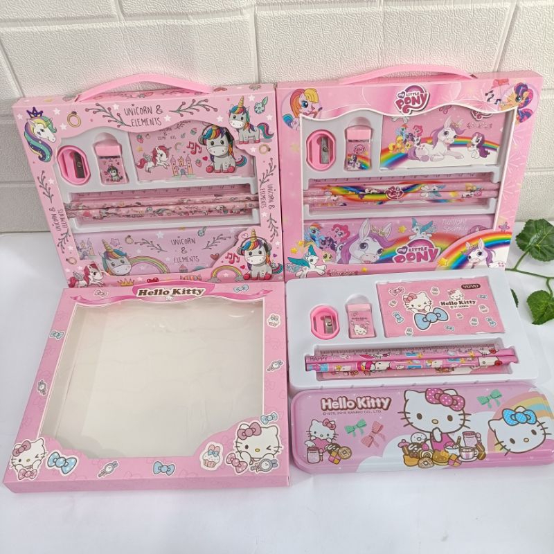 

AKSASORIS - SET STATIONERY + TEMPAT PENSIL