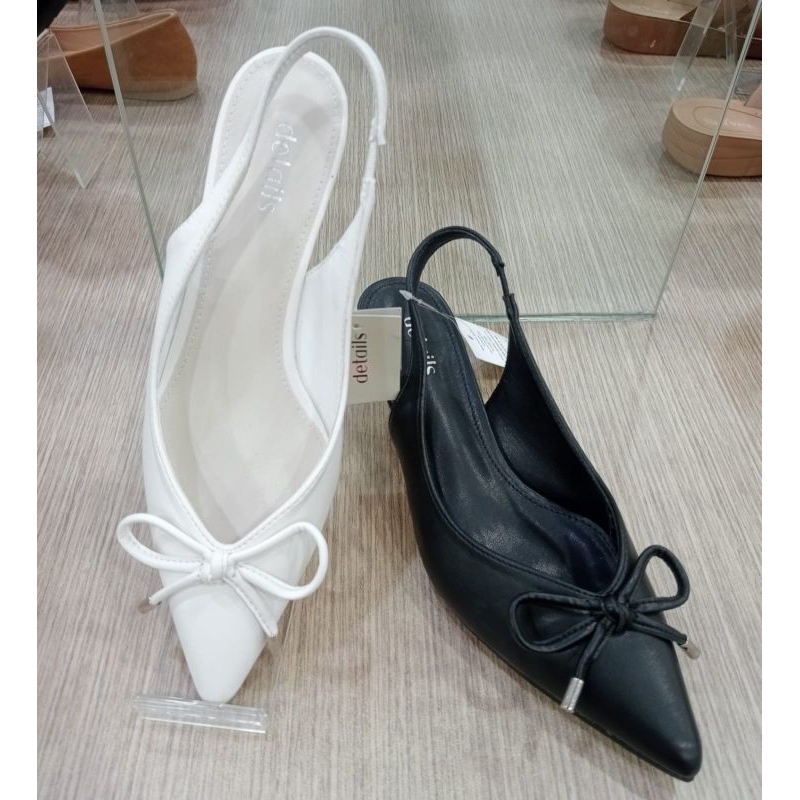 Sepatu Sandal DETAILS