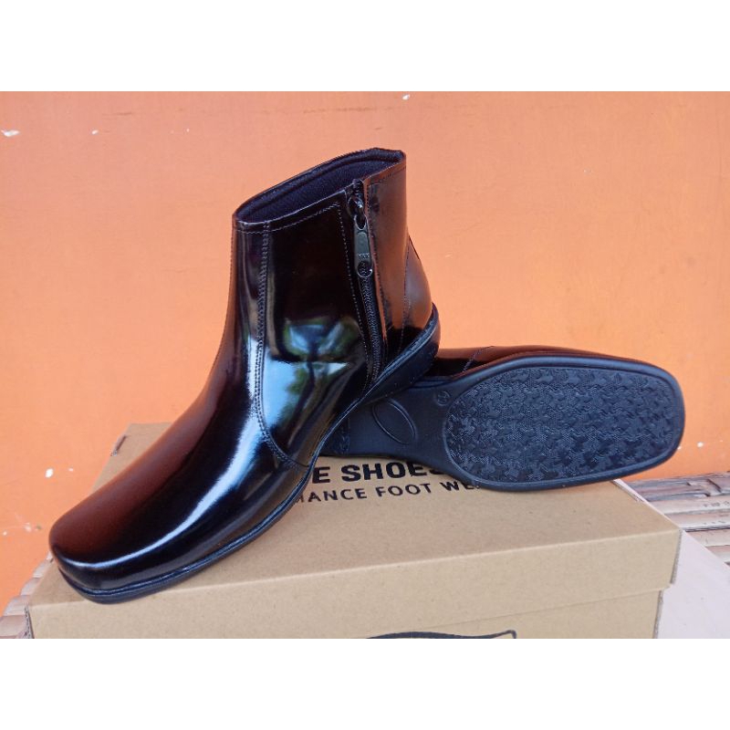 SEPATU PDH SUS WANITA KULITGILAP SEPATU PDH POLWAN RESLETING PASKIBRA