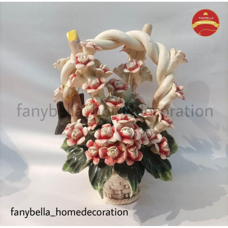 keramik / hiasan keramik / pajangan keramik / pajangan ruang tamu / dekorasi rumah / koleksi