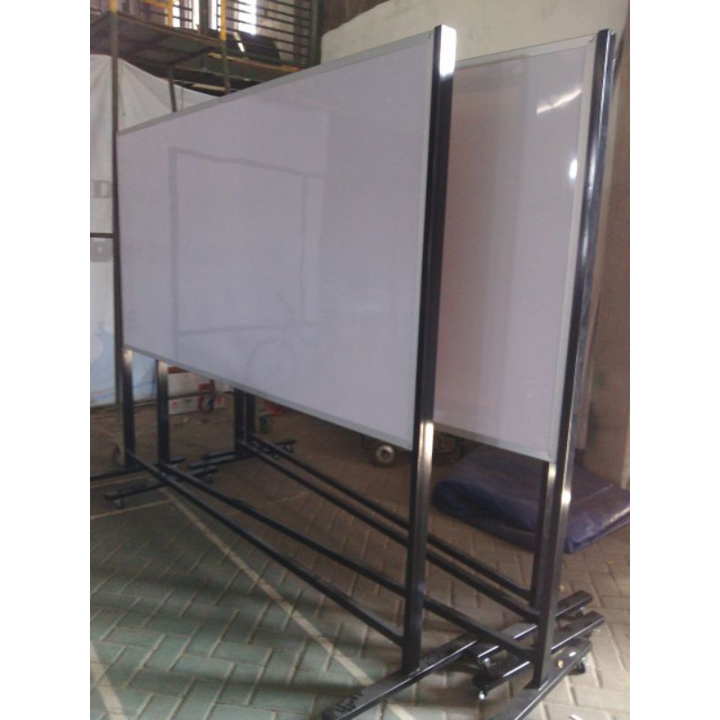 

Papan Tulis Whiteboard 120x240 cm Standing