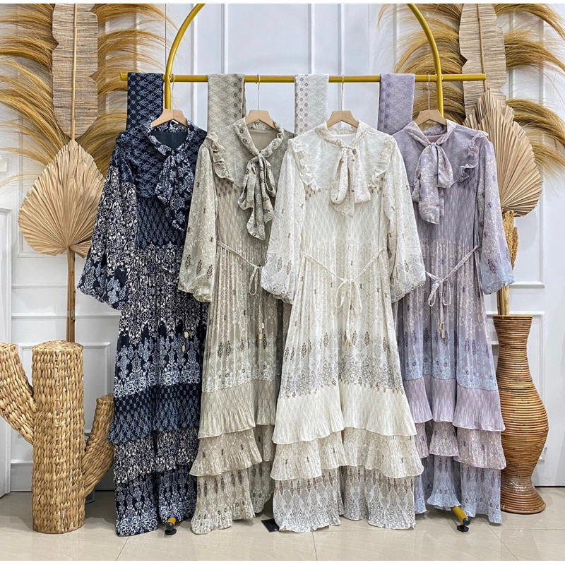 PUAN Gamis Umpak Bawah 3 Susun Plisket Set Hijab