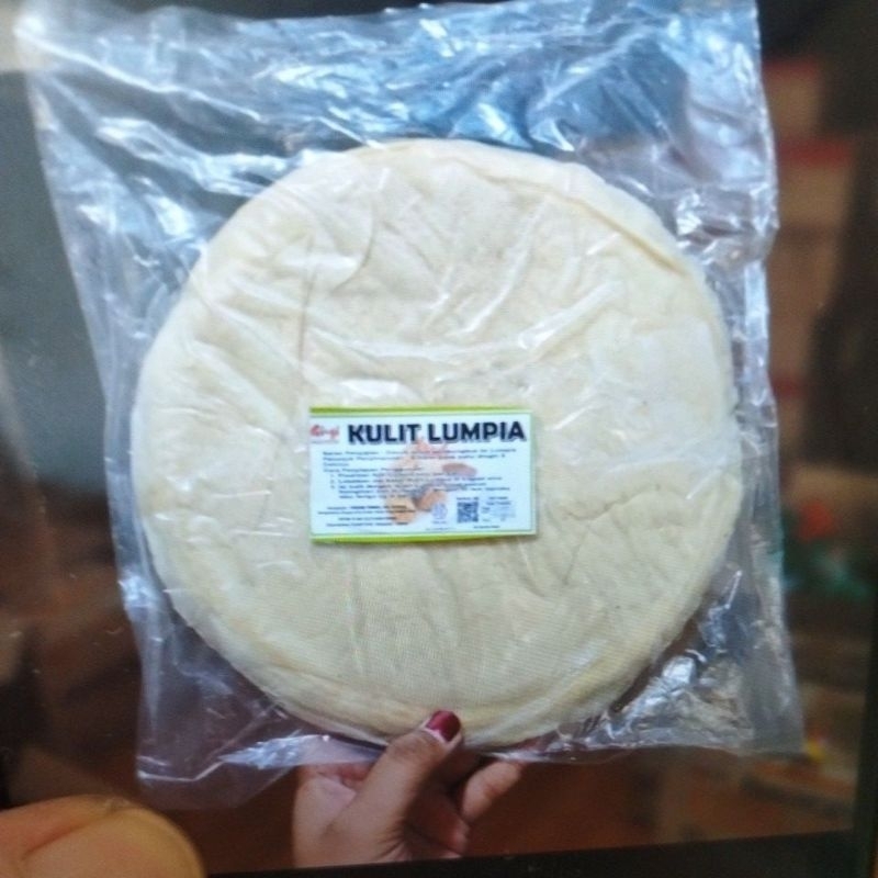 

Kulit lumpia isi 50 lembar