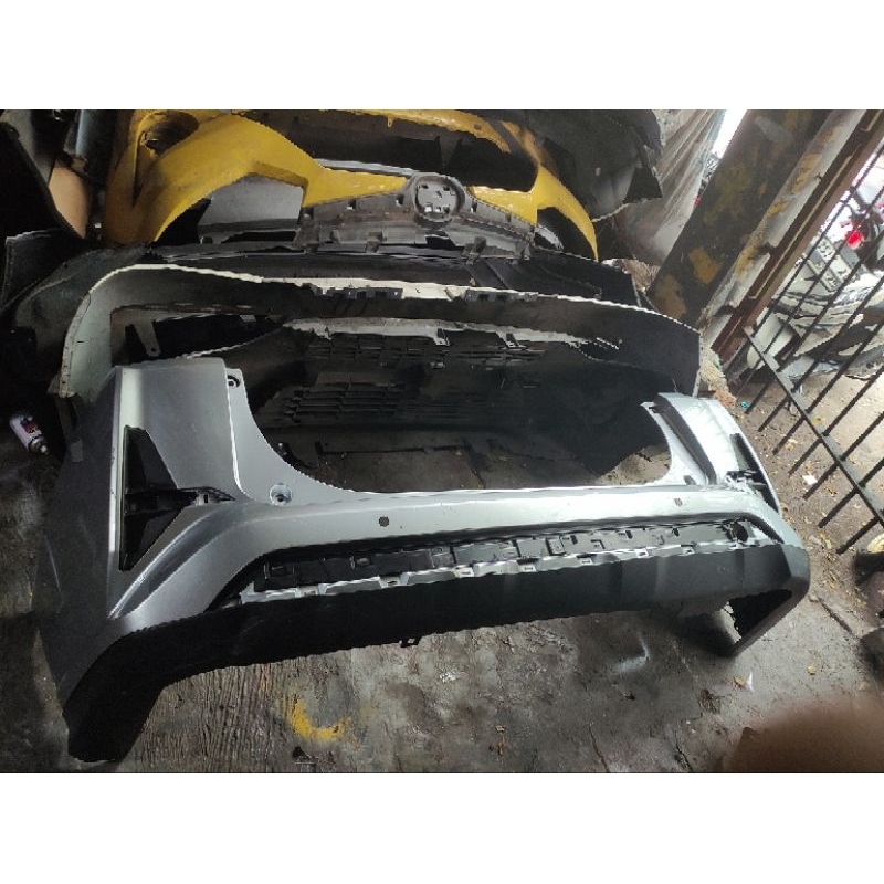 bemper belakang Avanza veloz 2022 2023 sekond original