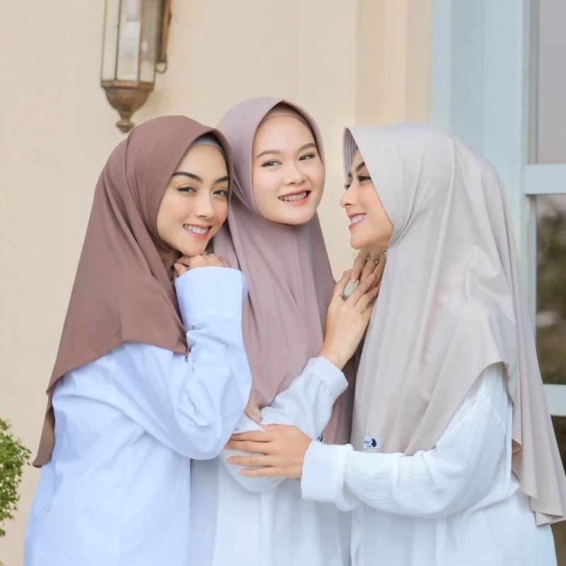 Dhinda Hijab ORI - Pet (L) / Hijab Daily Bergo Instan Jersey Dhinda ORI Pet (L/Jumbo)
