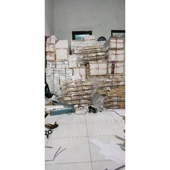 

➤ kanvas lukis 30x40 polos premium 96