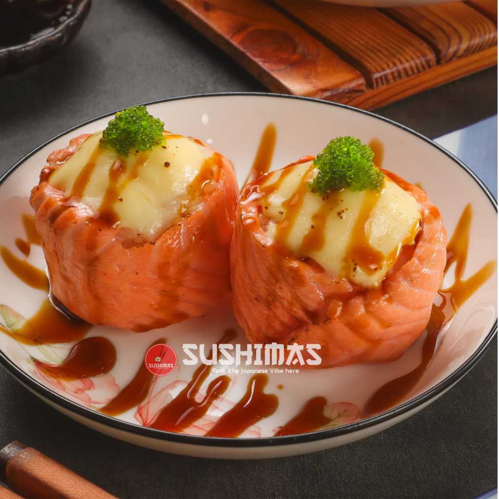 

SALMON KURUMI NIGIRI