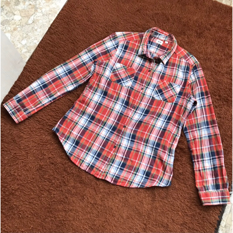 Kemeja Flanel cewek Uniqlo women flanel shirt kode FL2 used.PL