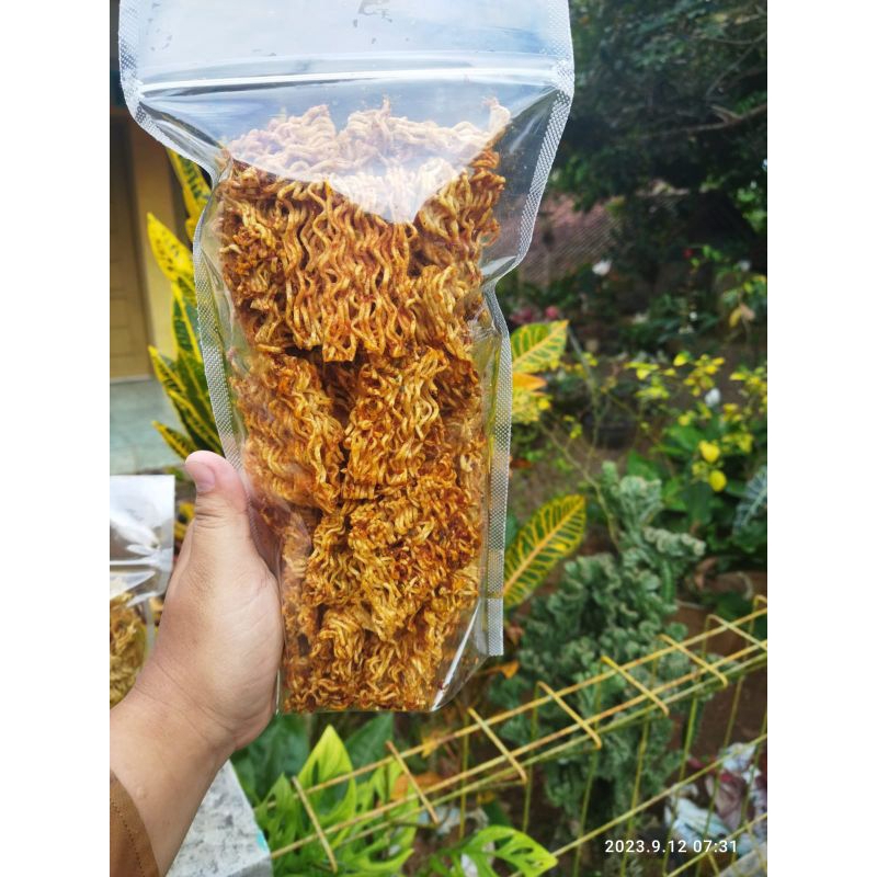

MIE HAJAT GORENG