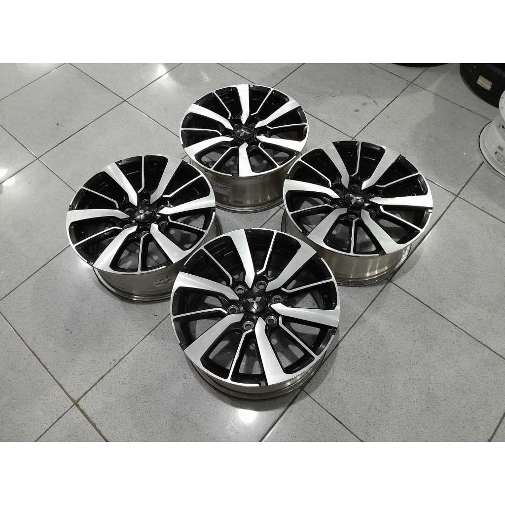 Velg Bekas Ori Mobil Pajero Sport Ring 18 Lebar 7,5 Pcd 6x139