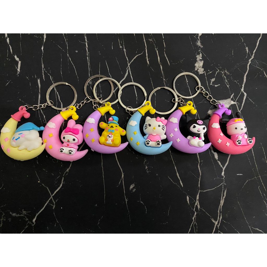 GANTUNGAN KUNCI SANRIO BULAN