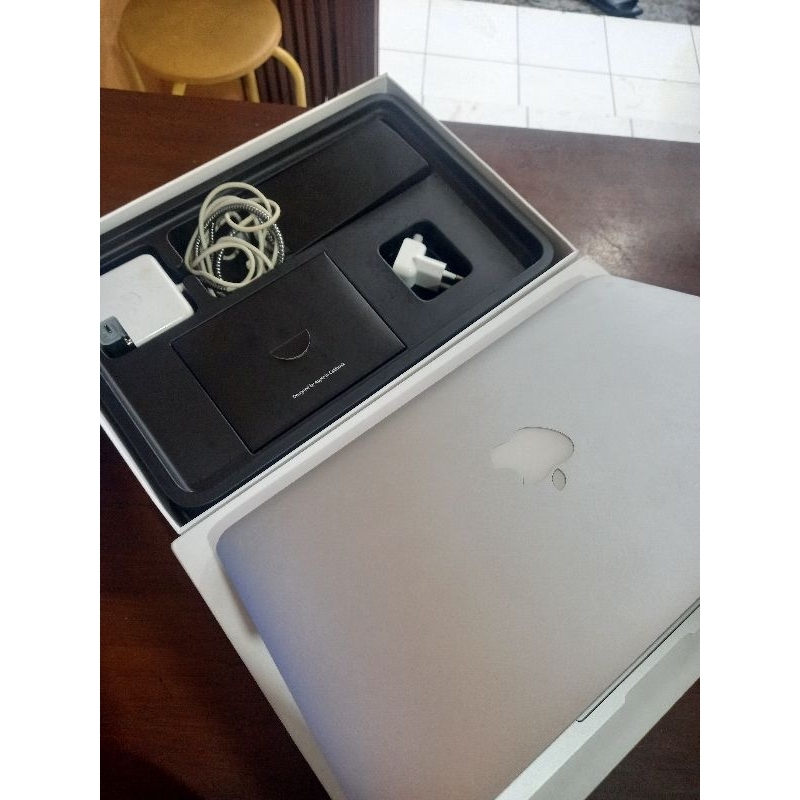 macbook A1465