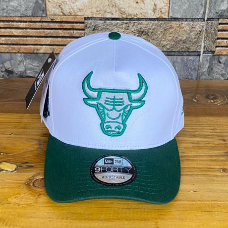 TOPI BASEBALL LOGO BANTENG PUTIH HIJAU
