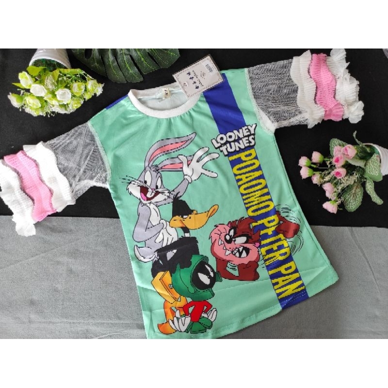 kaos anak motif loney tunes