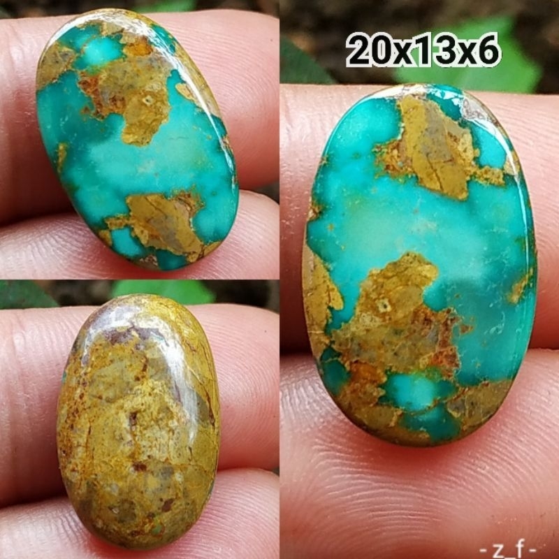 Batu Pirus Persia Iran