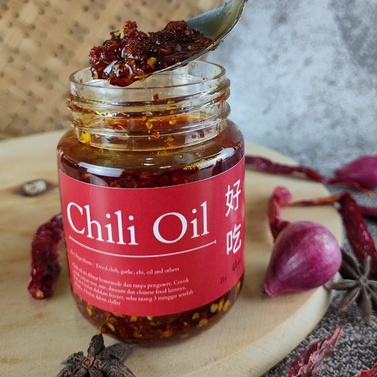 

[♛P38\] Chili Oil Yovi / Minyak Cabai With Crunchy Garlic/Sambal,Sambel Dimsum 200gram (Vegan/Non Vegan) Raih Diskon