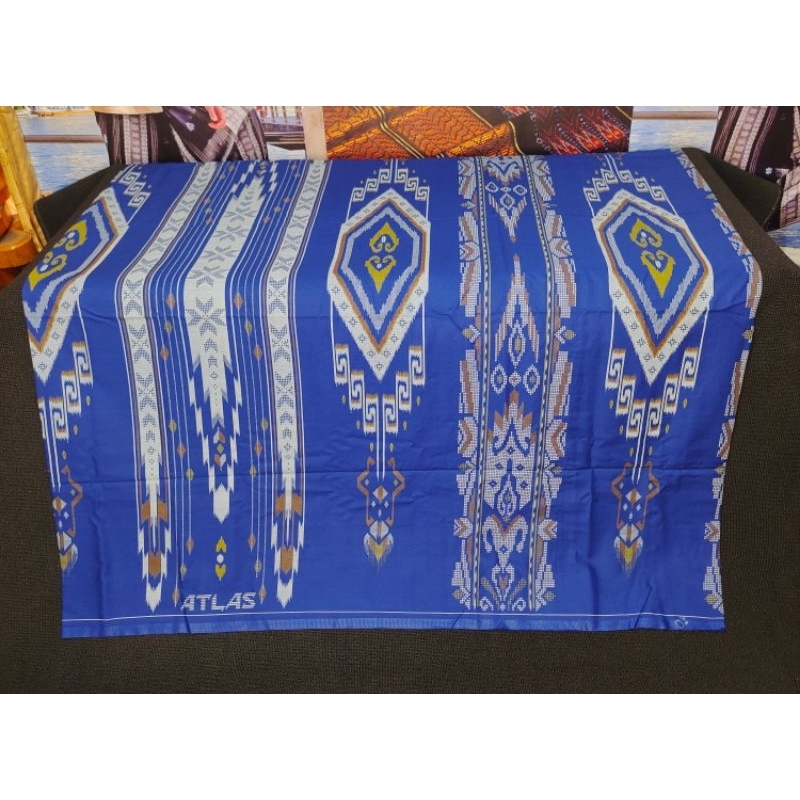 ATLAS IDAMAN KEMBANG BIRU CERAH ATLAS SARUNG PRIA DEWASA