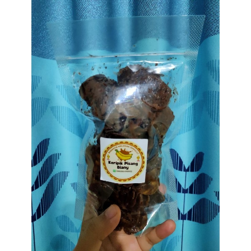 

keripik pisang coklat dan original