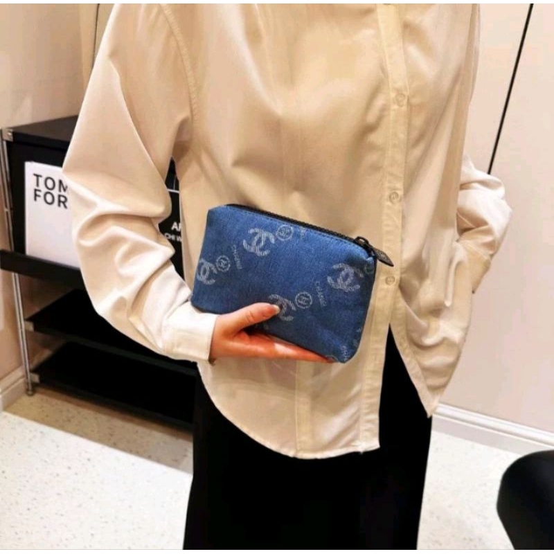 Tas Kosmetik Denim Chanel