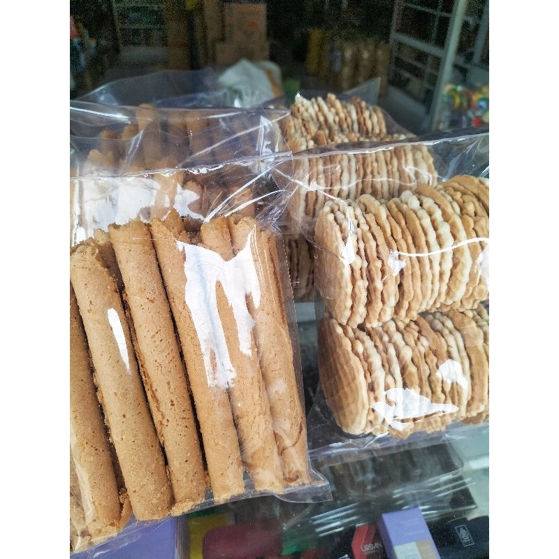 

Kue gapit wijen kue semprong wijen paket isi 2bungkus