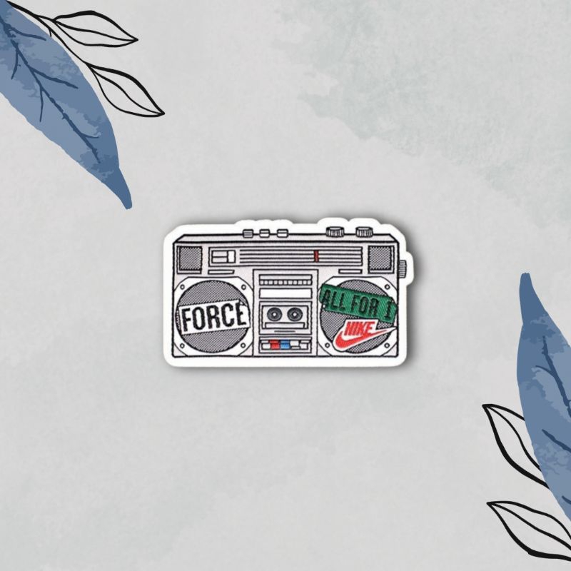 

STIKER AESTHETIC | STIKER BRAND NIKE RADIO Bahan Vinyl High Quality Laminasi Glossy Anti Gores
