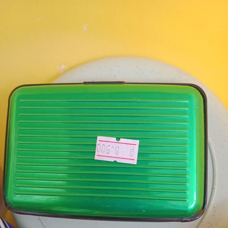 

Dompet KARTU