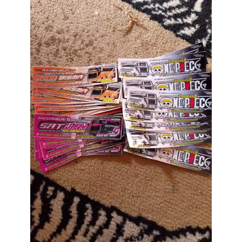 

Stiker bus basuri 6 variasi (onepiece,saturn orange & pink, resi bisma, ratu maher,conan)