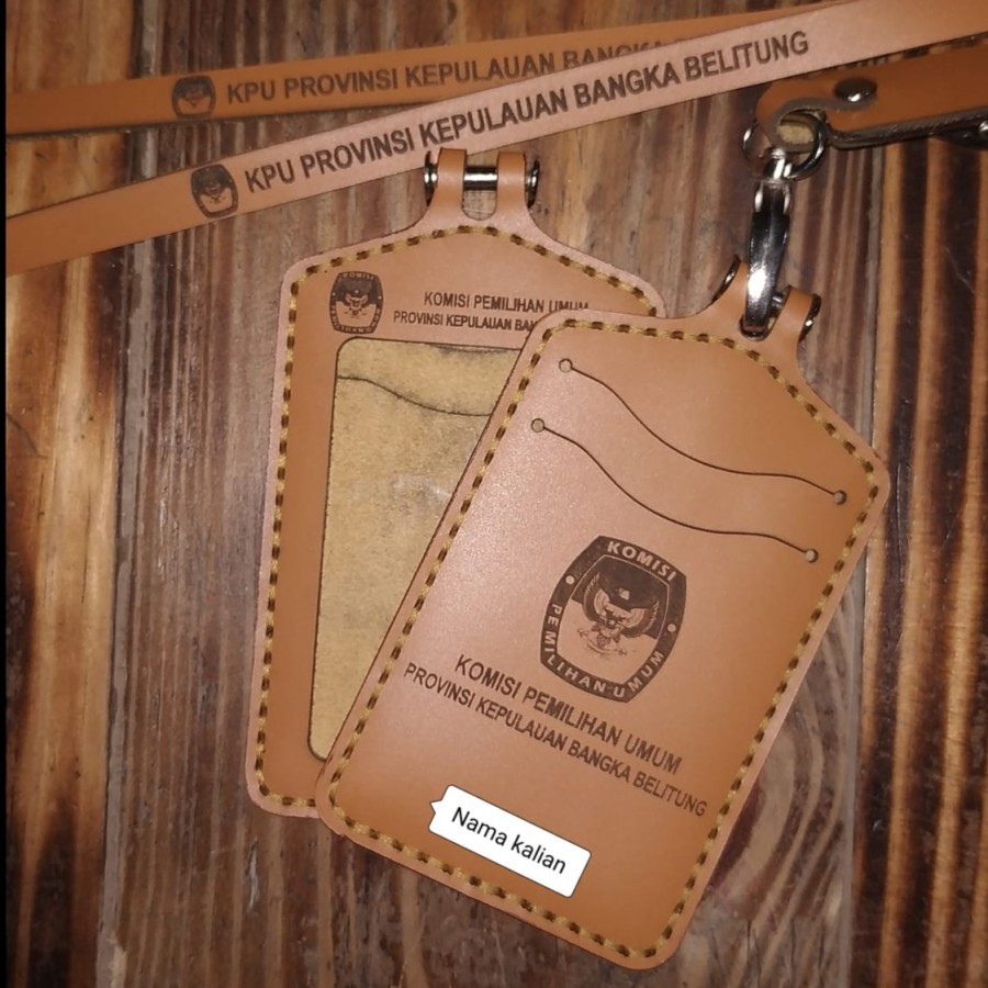 

ID CARD HOLDER KULIT MODEL BESI BARBEL - ID CARD HOLDER KULIT CUSTOM - ID CARD ELEGAN