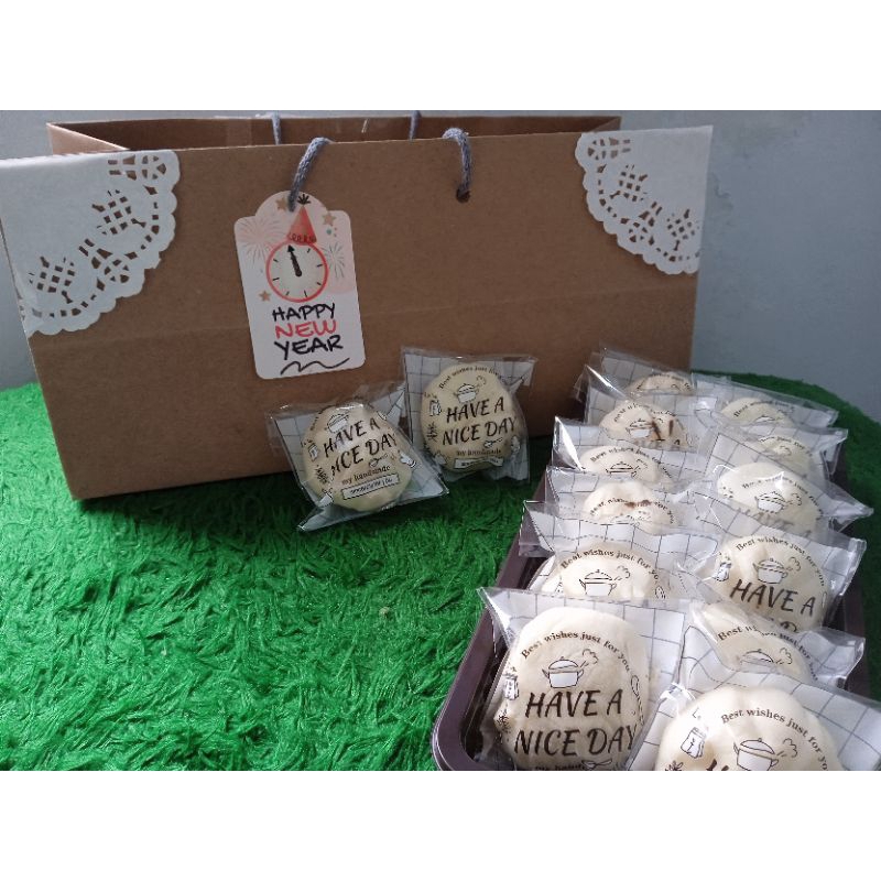 

hampers tahun baru murah (bisa request)