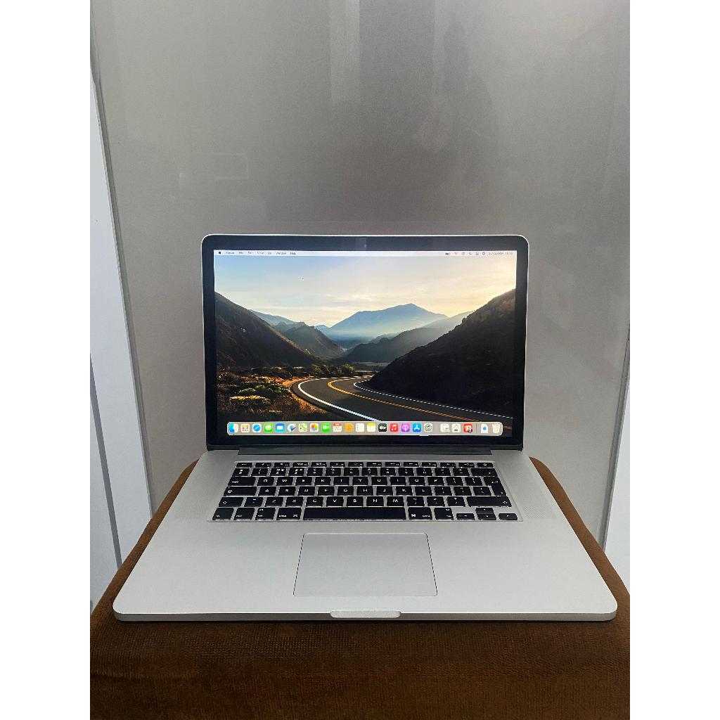 MacBook Pro 15 Inch 2015 CTO Core i7 ram 16GB SSD 1TB MJLU2 Dual VGA