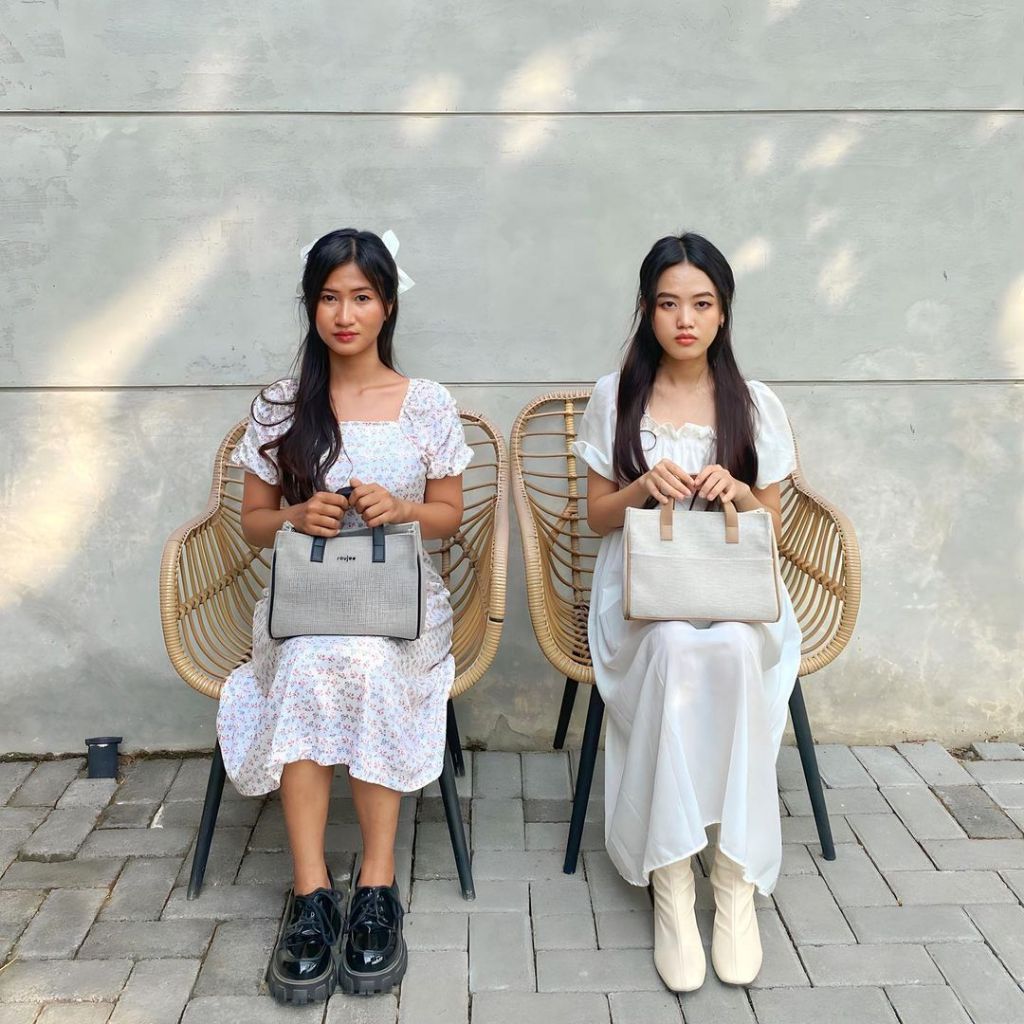 HARU M BY ROUJEE BAG PURWOKERTO - TOTEBAG KANVAS TAS KERJA