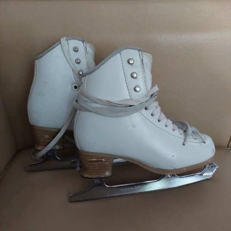 SEPATU ICE SKATING JACKSON FREESTYLE PL
