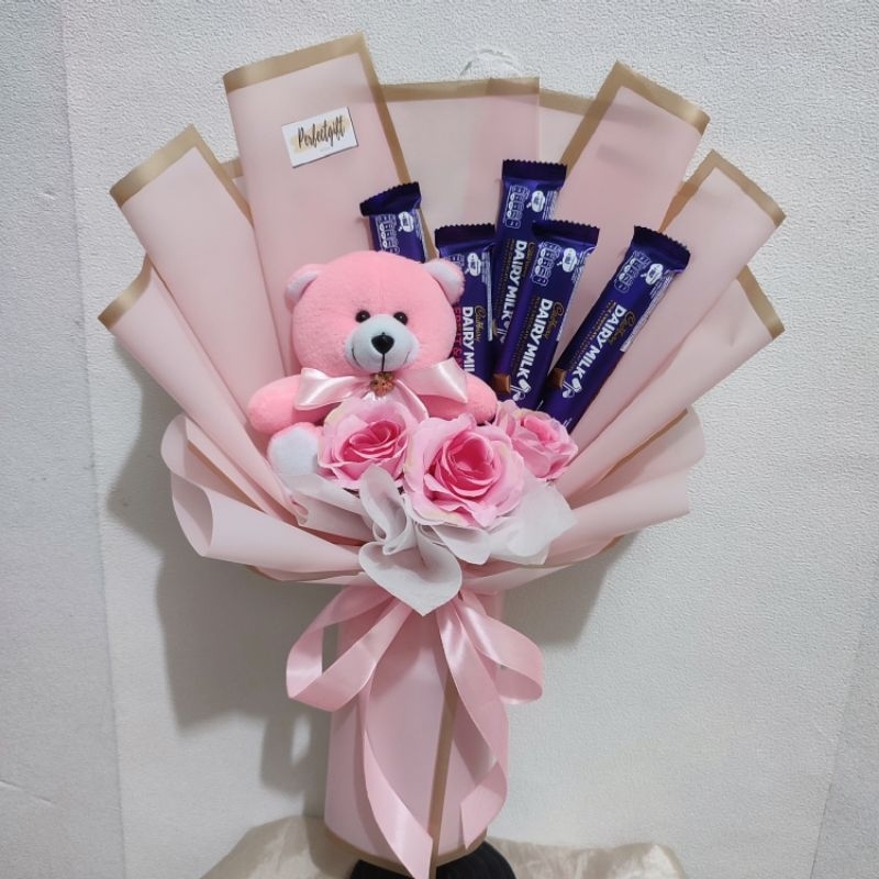 

Buket Coklat Boneka/ Buket Valentine Ulang Tahun