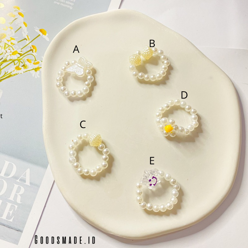 Cincin Manik Lucu Mutiara Kecil BrokenWhite
