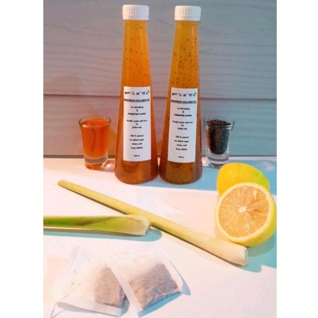 

Freshly made Lemongrass Chia seeds Tea (teh sereh chia seeds) 2 botol