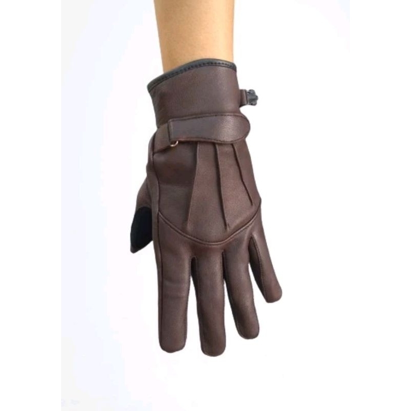 Sarung tangan Cloud Strife